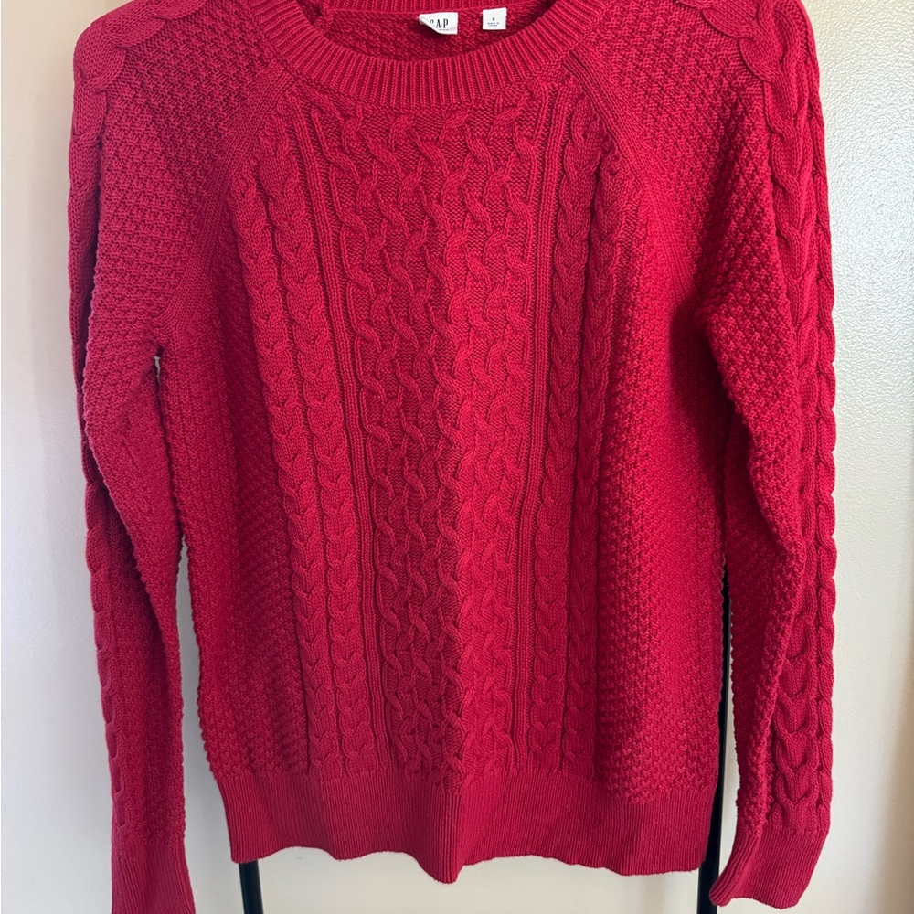 GAP Women's Vibrant Red Cable Knit Sweater